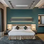 New Splendid & - Adults Only Mamaia