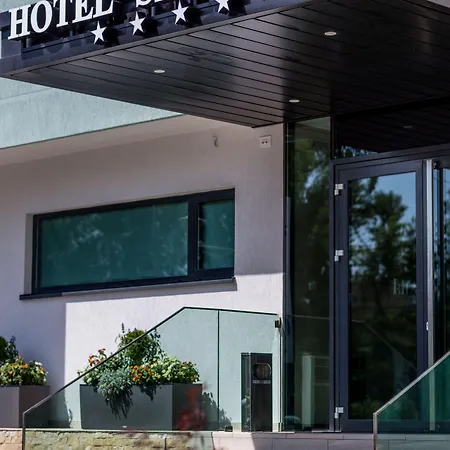 New Splendid & - Adults Only Mamaia