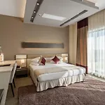 新辉煌酒店及spa - 仅限成人（16岁以上）