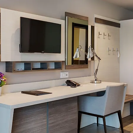 New Splendid & - Adults Only Mamaia