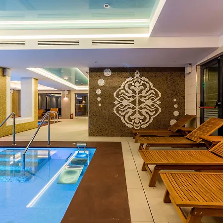 New Splendid & - Adults Only Mamaia