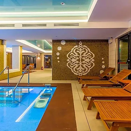 New Splendid & - Adults Only 4* Mamaia
