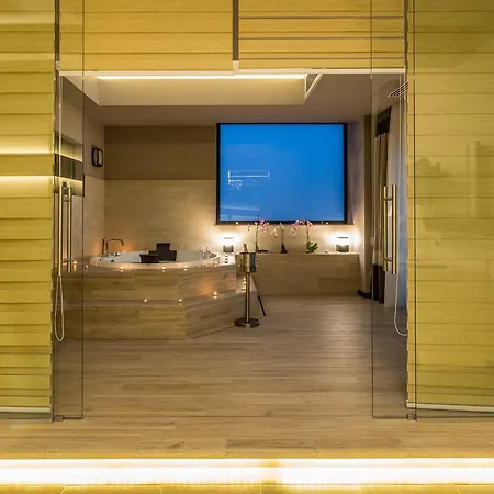 New Splendid & - Adults Only 4* Mamaia