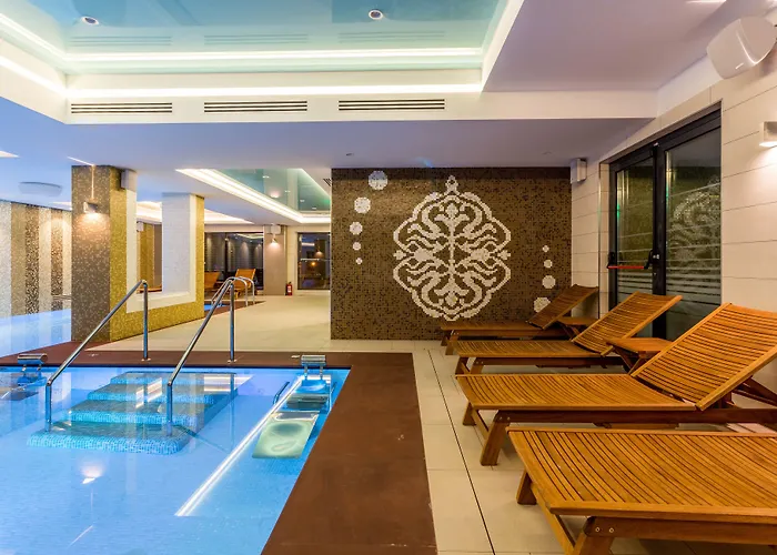 New Splendid & - Adults Only Mamaia