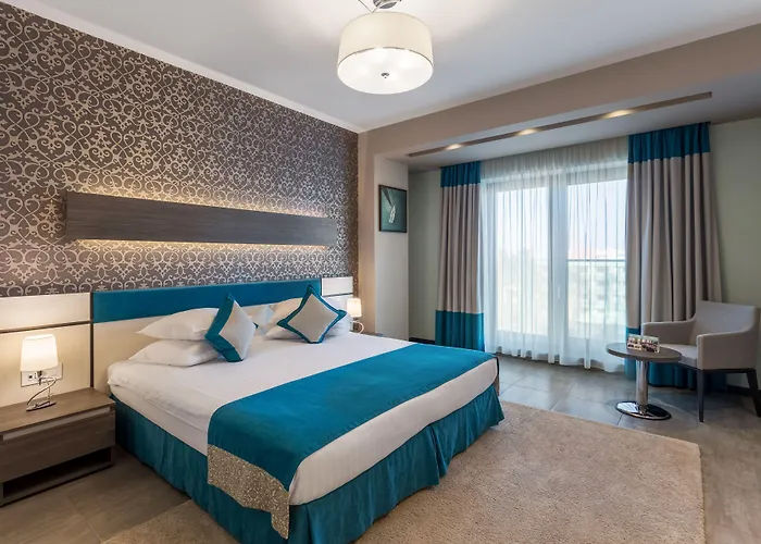 New Splendid & - Adults Only 4* Mamaia
