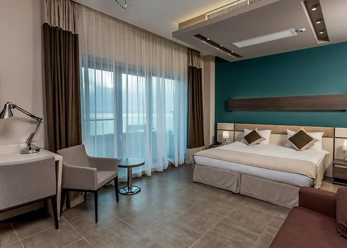 New Splendid & - Adults Only 4* Mamaia