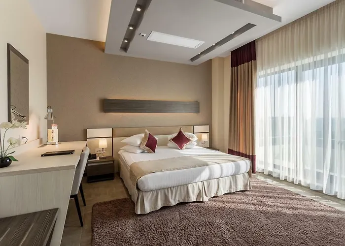 New Splendid & - Adults Only