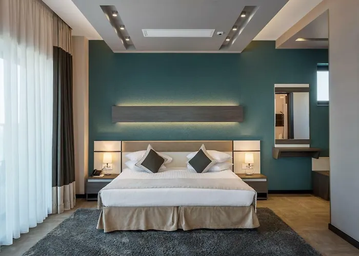 New Splendid & - Adults Only Mamaia